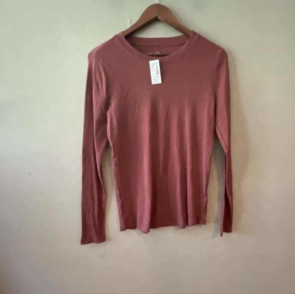 24/7 by maurices Ribbed Long Sleeve Crew Neck Top Medium